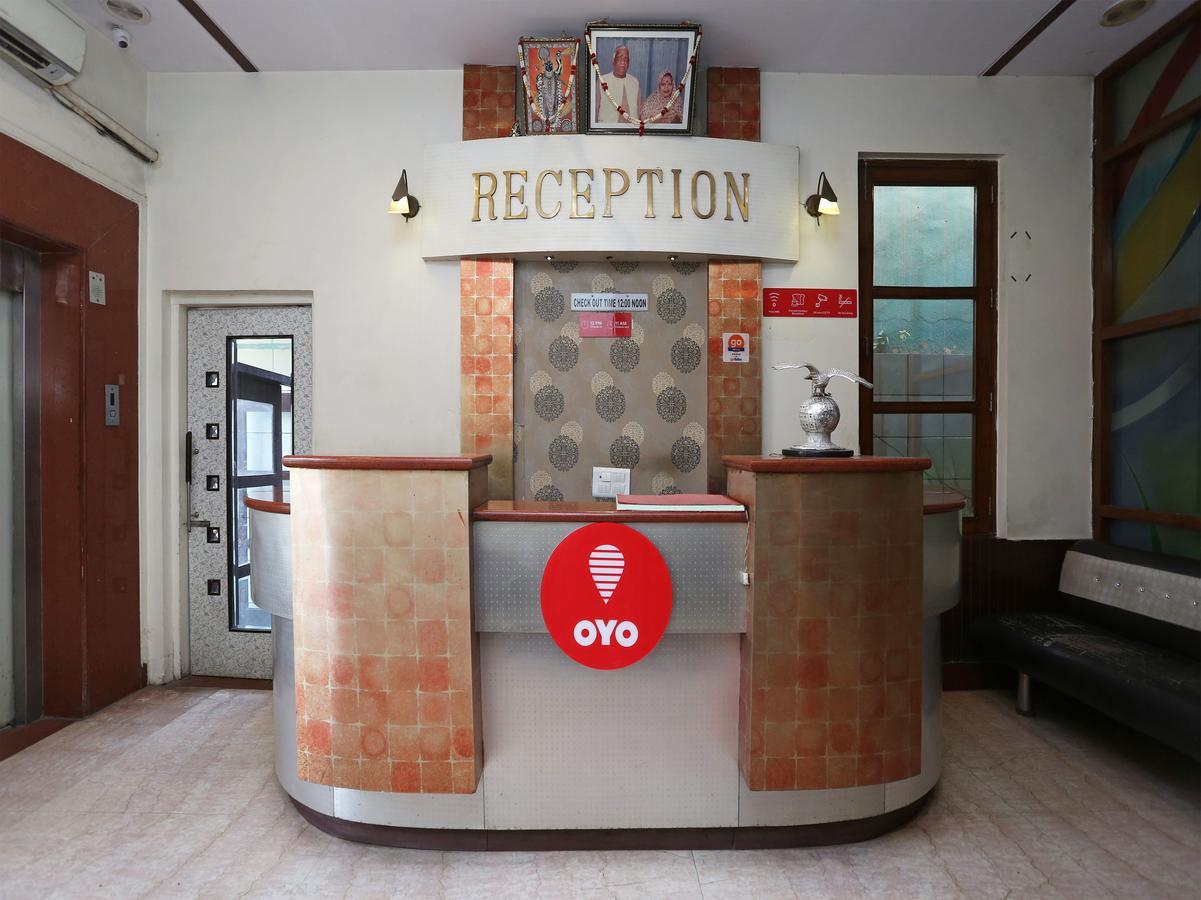马图拉 Sheel Gopal Vision酒店 外观 照片